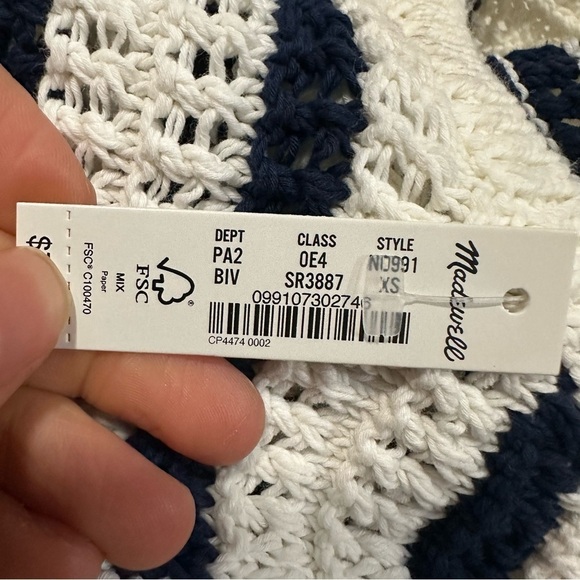 Madewell Crochet-Knit Crewneck Sweater Tank - Picture 5 of 5